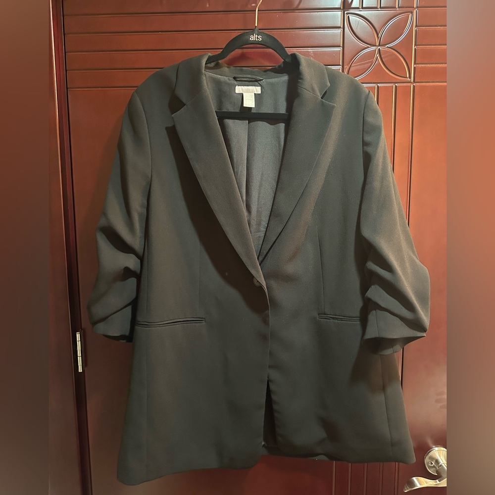 H&M Black Blazer